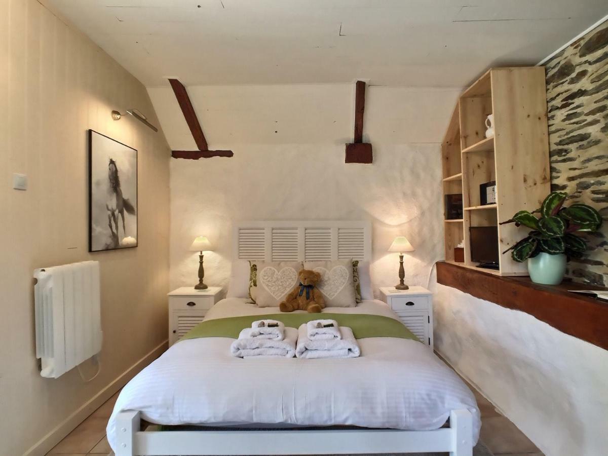 Stable Chambre D'Hote At Kergudon Sizun Ngoại thất bức ảnh